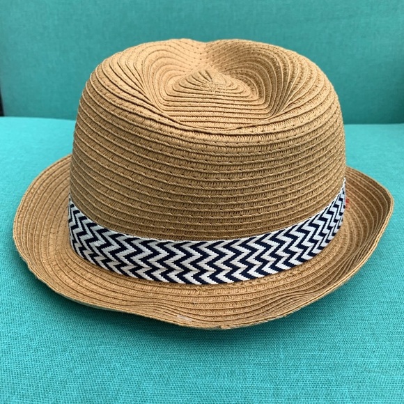 🆕 Chevron Fedora with Tassels - Picture 2 of 2
